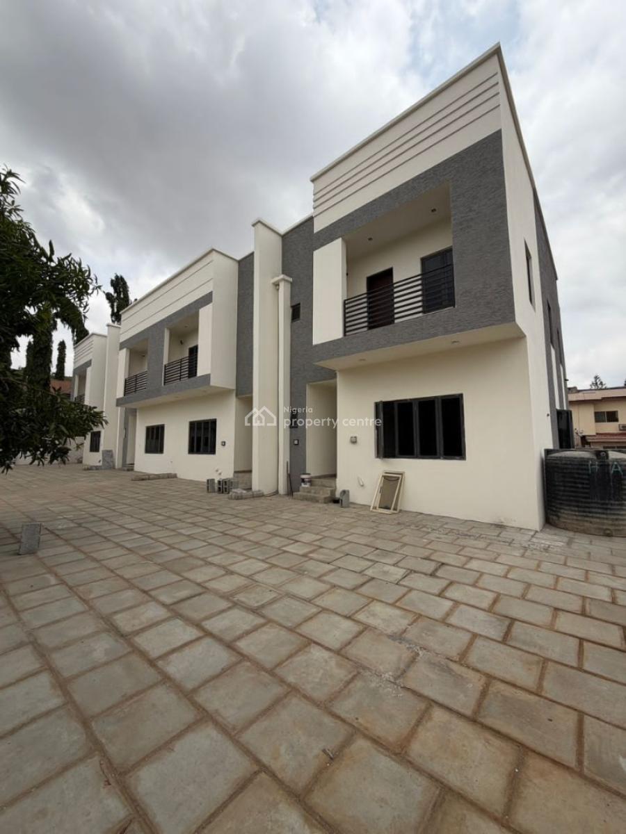 Tastefully Finished 4 Bedroom Terrace Duplex with 1 Room Bq, Gwarinpa Main, Gwarinpa, Abuja, Terraced Duplex for Sale