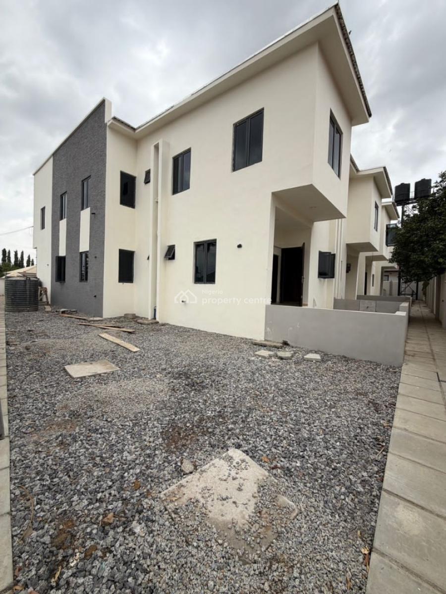 Tastefully Finished 4 Bedroom Terrace Duplex with 1 Room Bq, Gwarinpa Main, Gwarinpa, Abuja, Terraced Duplex for Sale