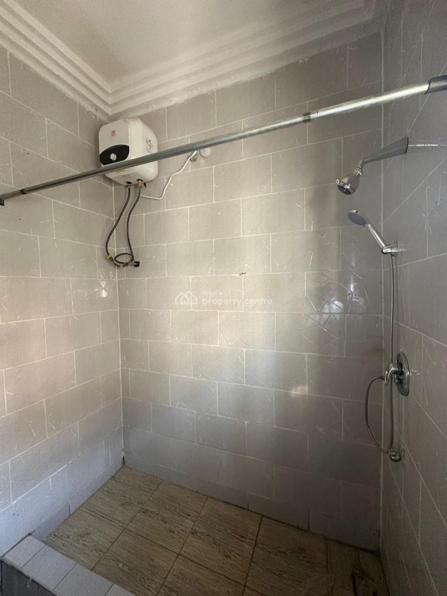 2 Bedroom  Flat, Associated Estate, Karmo, Idu Industrial, Abuja, Flat / Apartment for Rent
