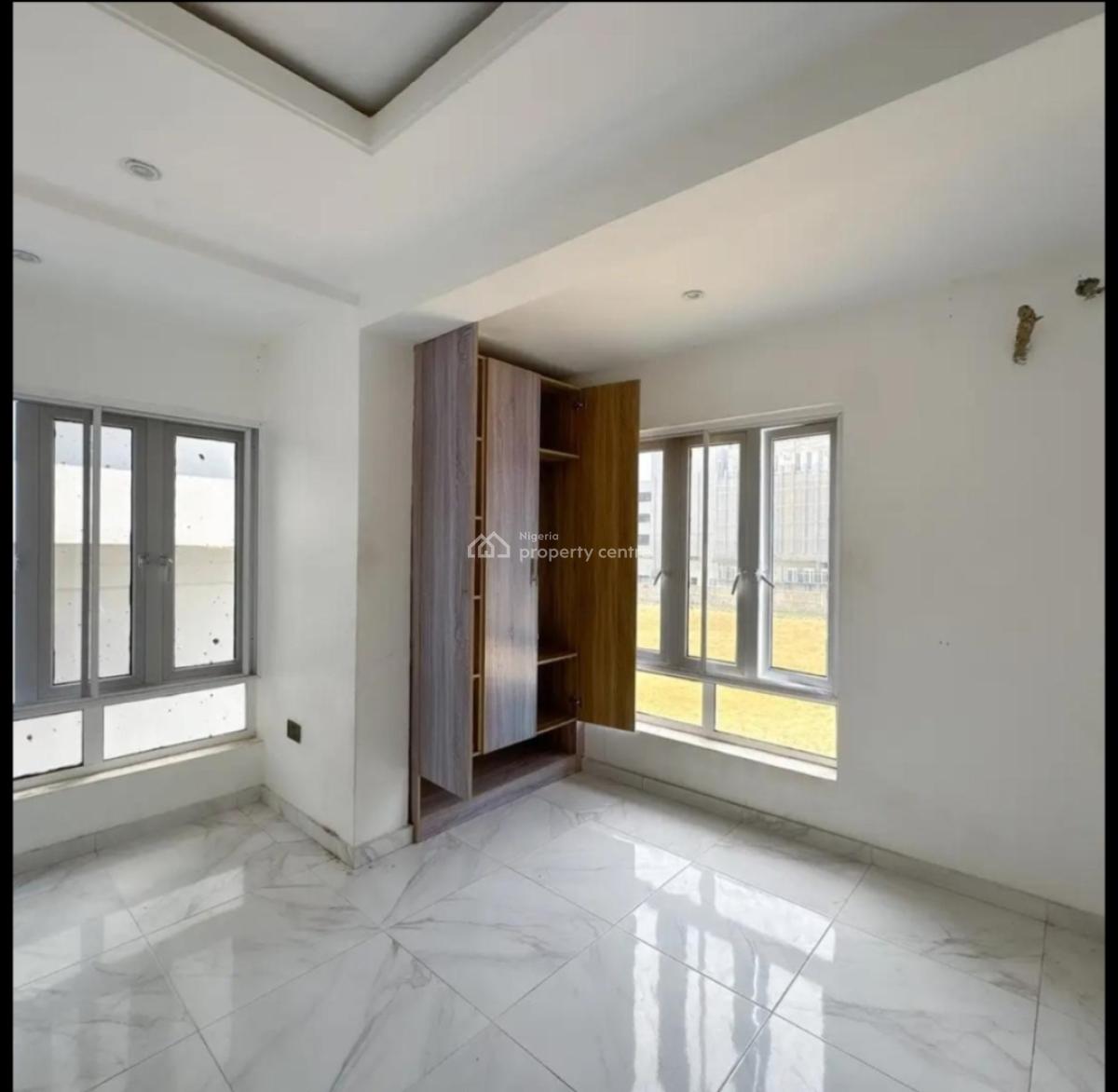 Luxury Fully Serviced 3 Bedrooms Apartment, Off Admiralty Way, Lekki Phase 1, Lekki, Lagos, Flat / Apartment for Rent