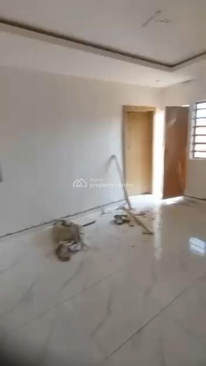 Miniflat, Pedro Road, Shomolu, Lagos, Flat / Apartment for Rent