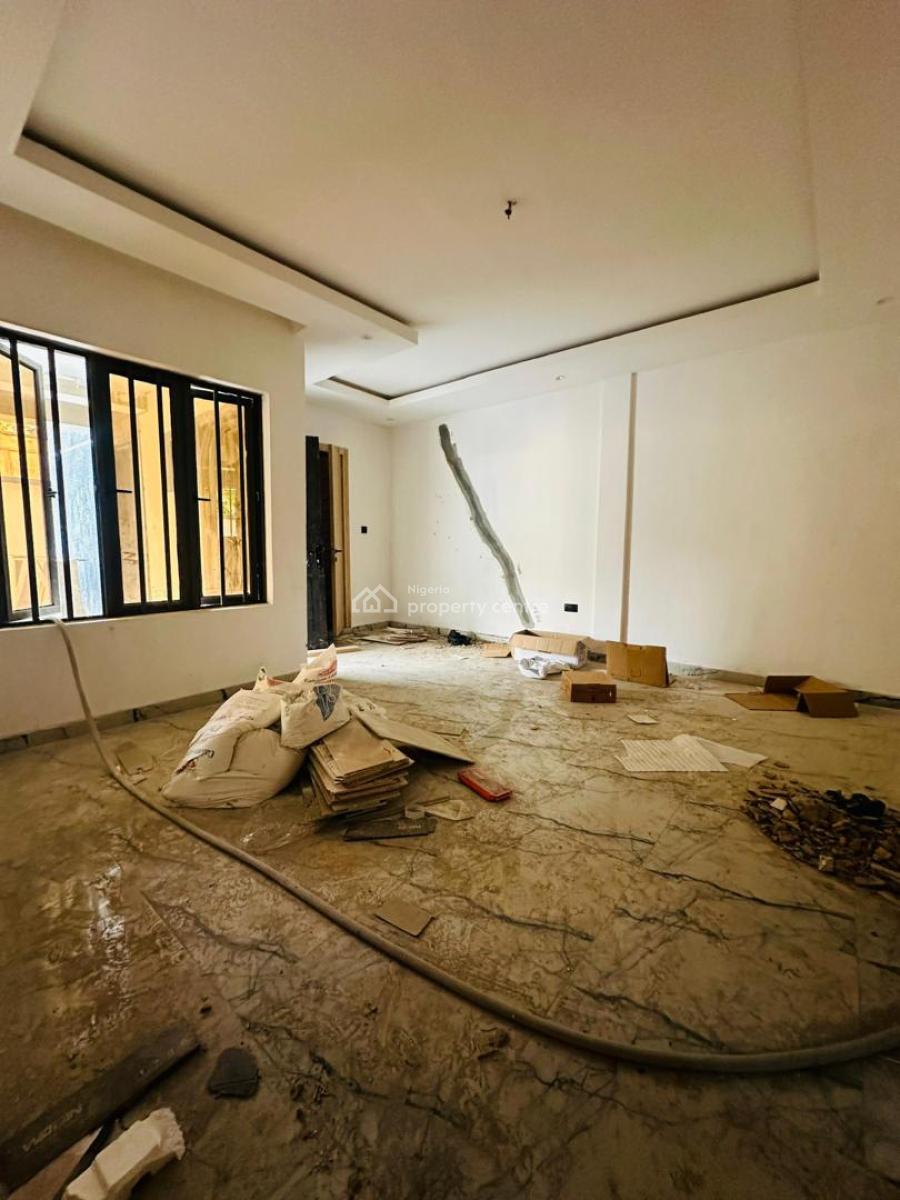 Eye Catchy 4 Bedroom Apartment, Gra Phase 2, Magodo, Lagos, Flat / Apartment for Sale