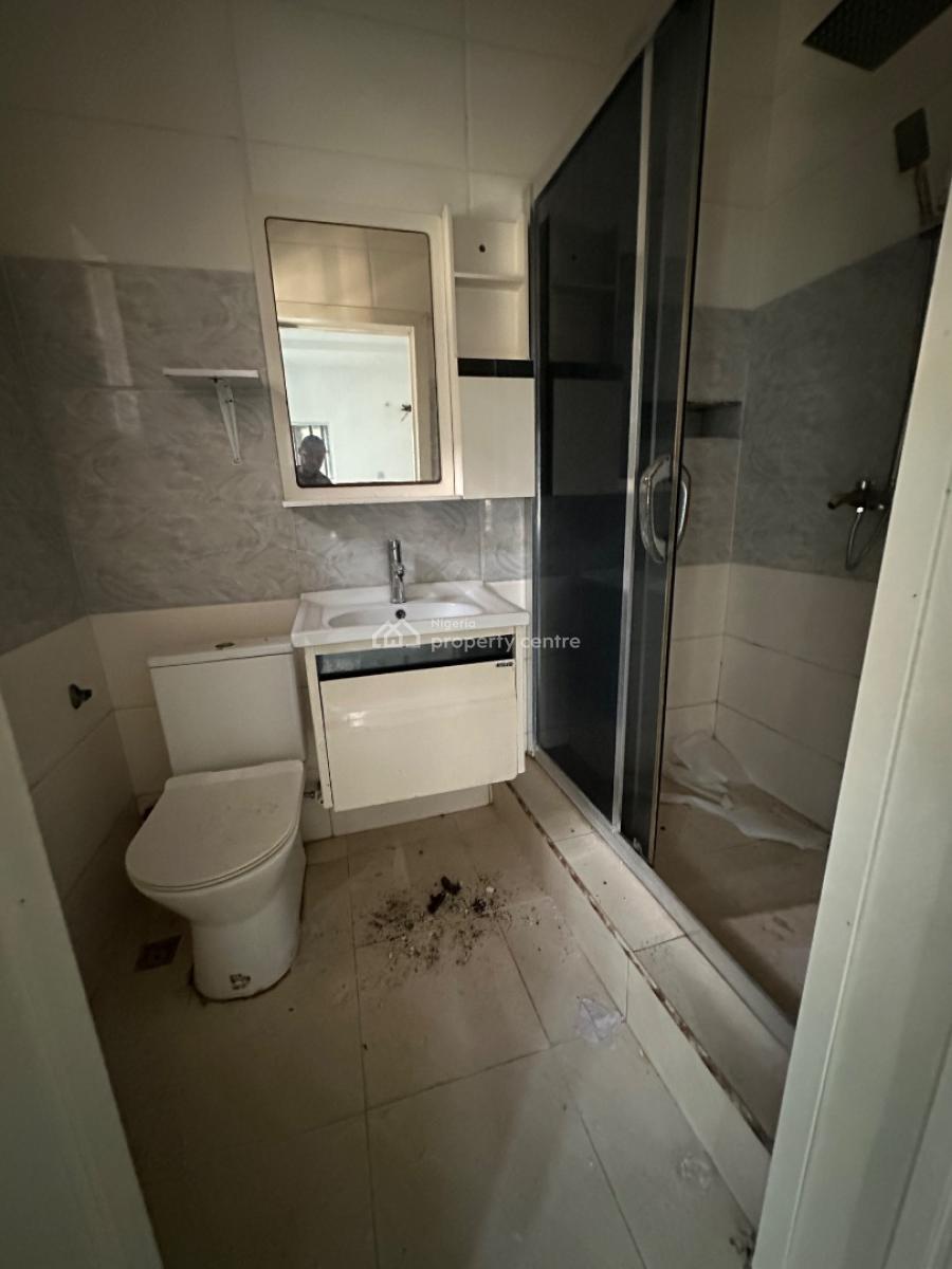 Specious 4bedroom Terrace Duplex with Private Compound, Osapa, Lekki, Lagos, Terraced Duplex for Rent