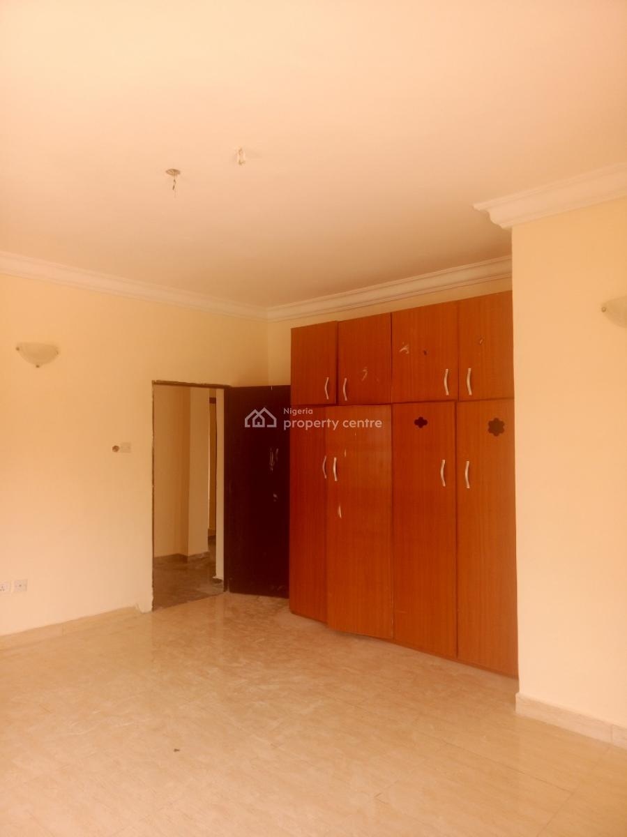 Newly Renovated, Massive 3 Bedroom Block of Flats, Navy Quarters, Jahi, Abuja, Flat / Apartment for Rent