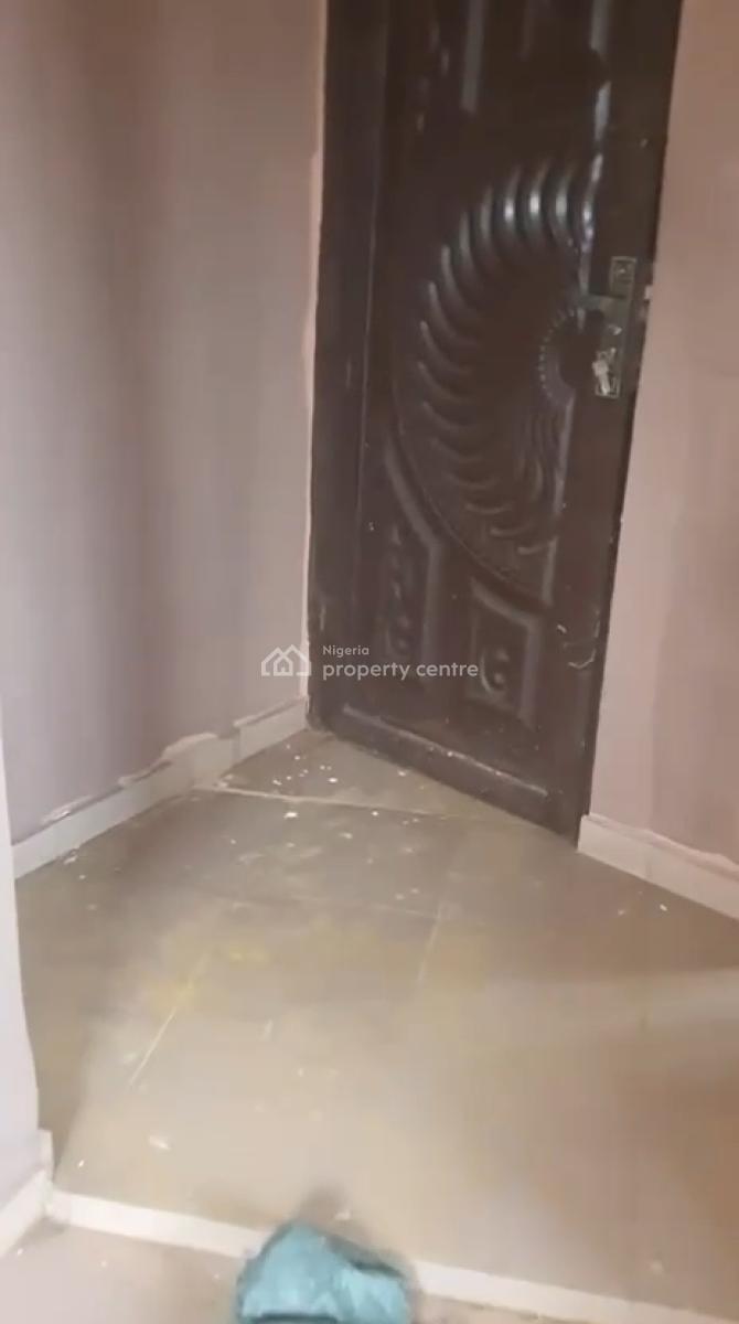 Miniflat, New Makoko, Sabo, Yaba, Lagos, Flat / Apartment for Rent