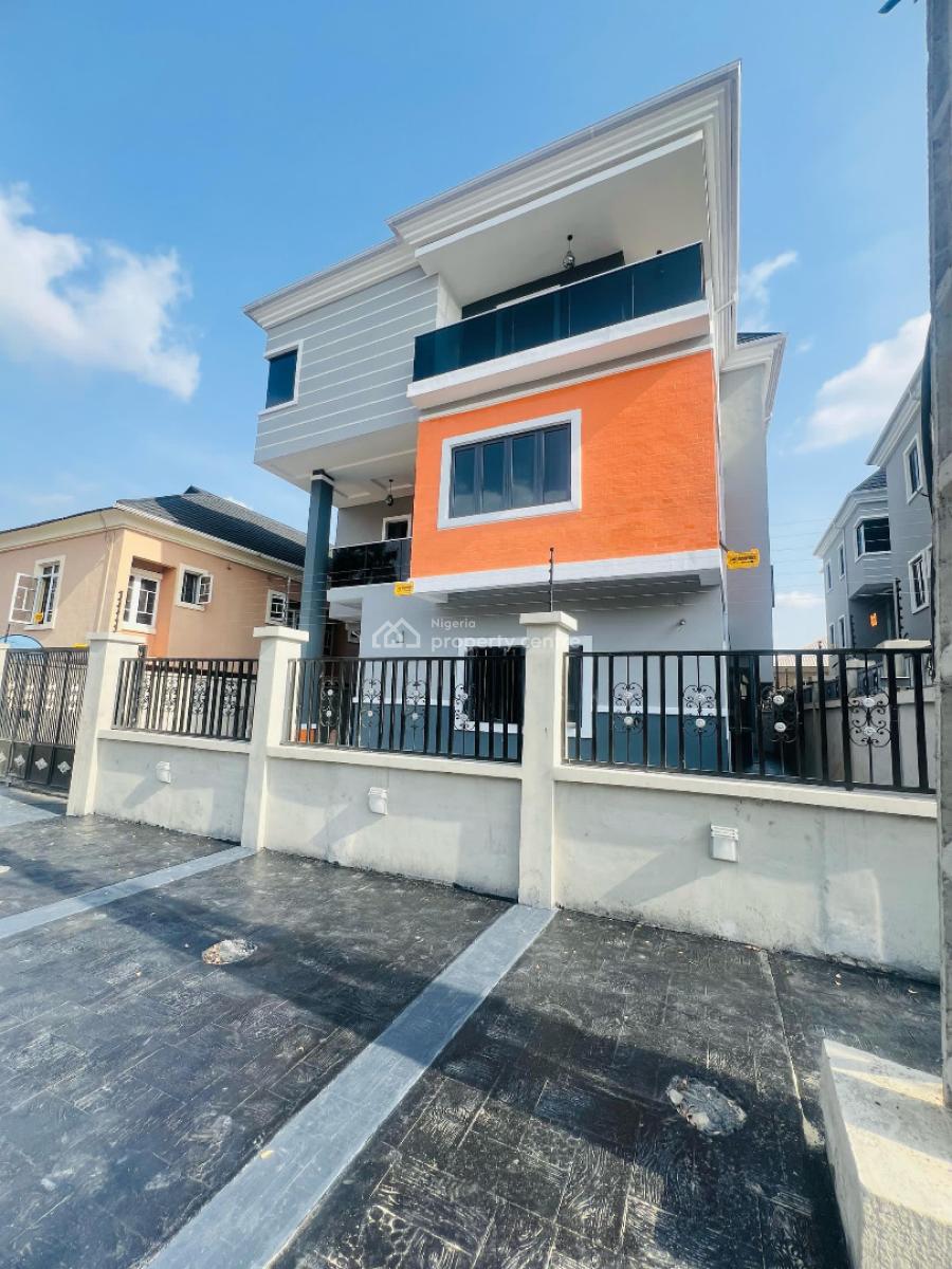 Breathtaking 5 Bedroom Fully Detached Duplex Plus Study Room and Bq, Magodo, Lagos, Detached Duplex for Sale