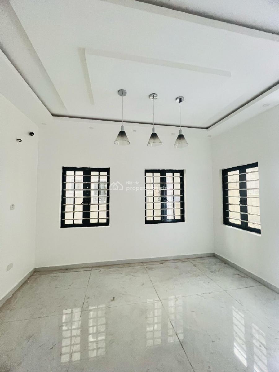 Breathtaking 5 Bedroom Fully Detached Duplex Plus Study Room and Bq, Magodo, Lagos, Detached Duplex for Sale