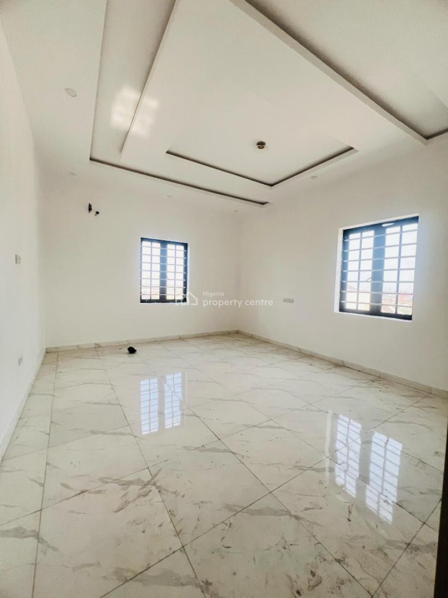 Breathtaking 5 Bedroom Fully Detached Duplex Plus Study Room and Bq, Magodo, Lagos, Detached Duplex for Sale