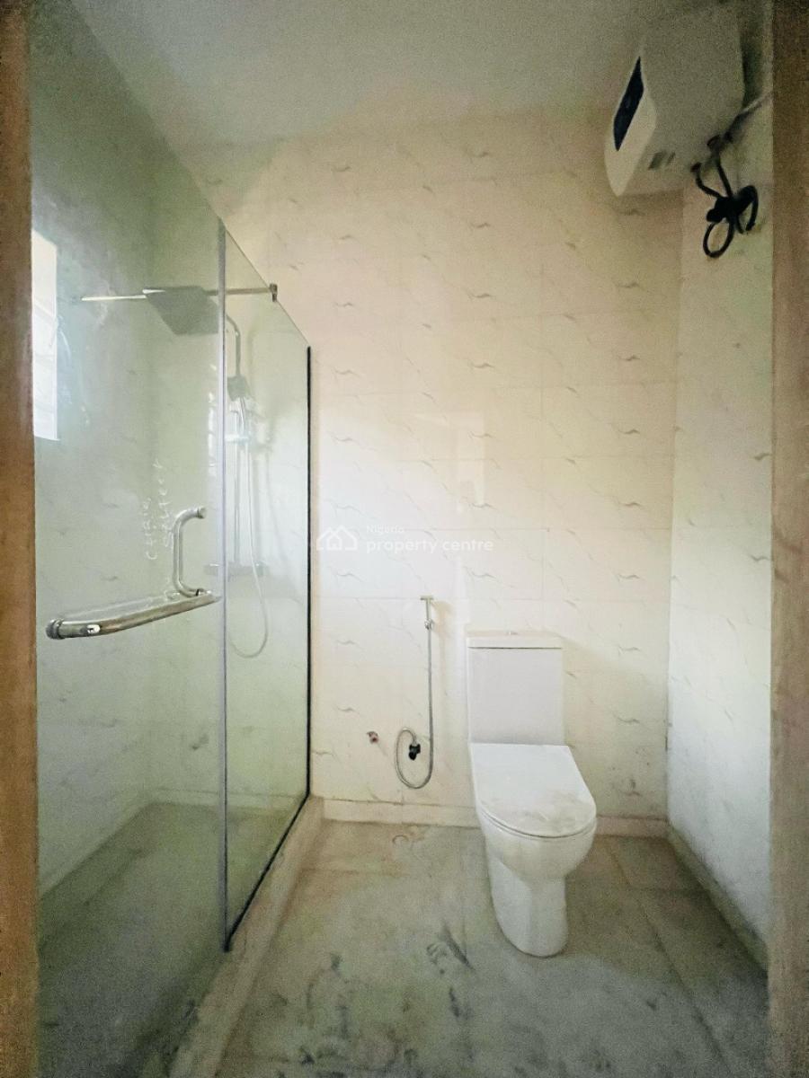 Breathtaking 5 Bedroom Fully Detached Duplex Plus Study Room and Bq, Magodo, Lagos, Detached Duplex for Sale