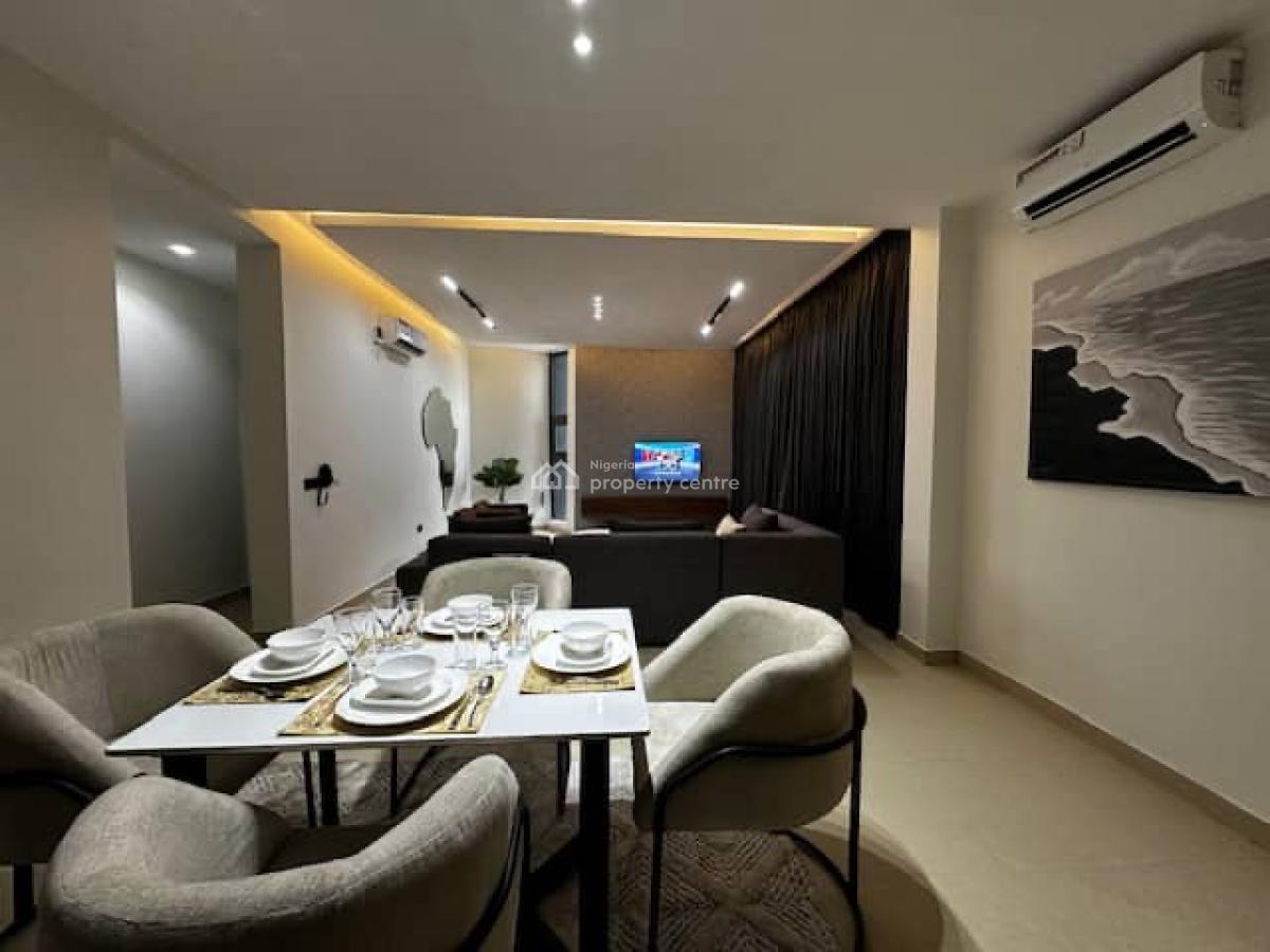 Beautiful 2 Bedrooms Apartment with Swimming in a Secure Environment, Oluwakayode Jacobs Crescent, Freedom Way, Lekki Phase 1, Lekki, Lagos, Flat / Apartment Short Let