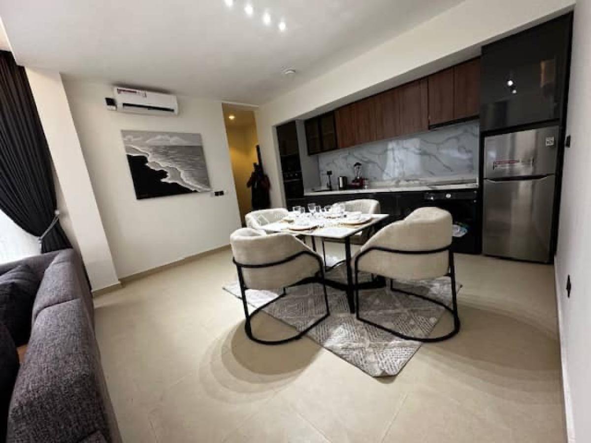 Beautiful 2 Bedrooms Apartment with Swimming in a Secure Environment, Oluwakayode Jacobs Crescent, Freedom Way, Lekki Phase 1, Lekki, Lagos, Flat / Apartment Short Let