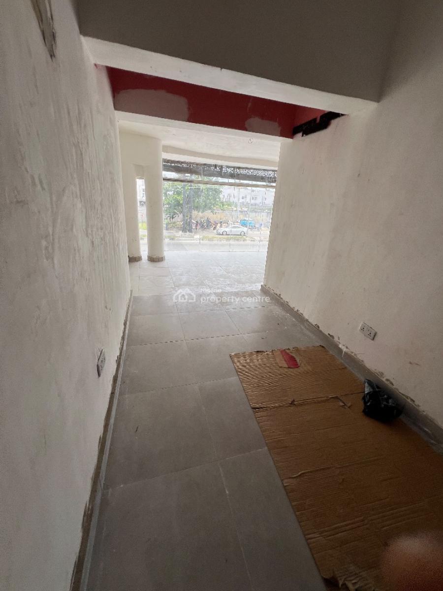 Shop Space Upstairs Facing The Road on Admiralty Way Lekki, on Admiralty Way at Lekki Phase 1, Lekki Phase 1, Lekki, Lagos, Shop for Rent