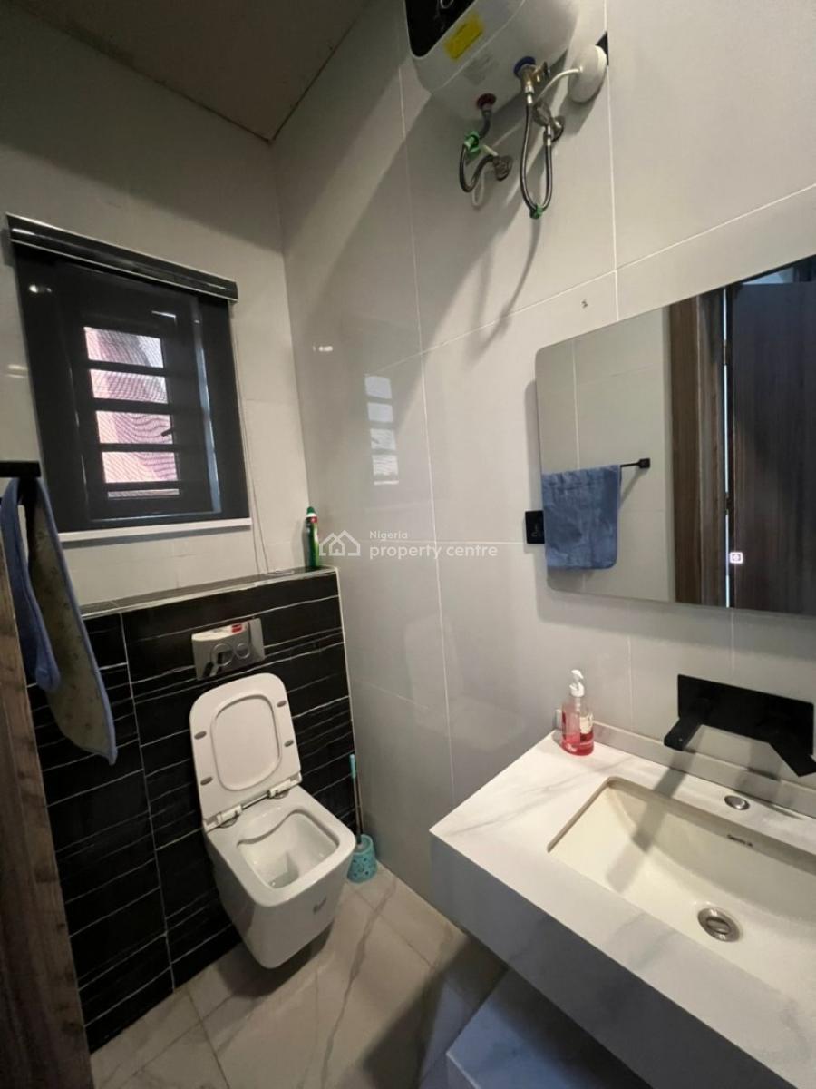 Furnished & Fully Serviced 2 Bedroom Apartment with Pool, Lekki Phase 1, Lekki Lagos., Lekki, Lagos, Flat / Apartment Short Let