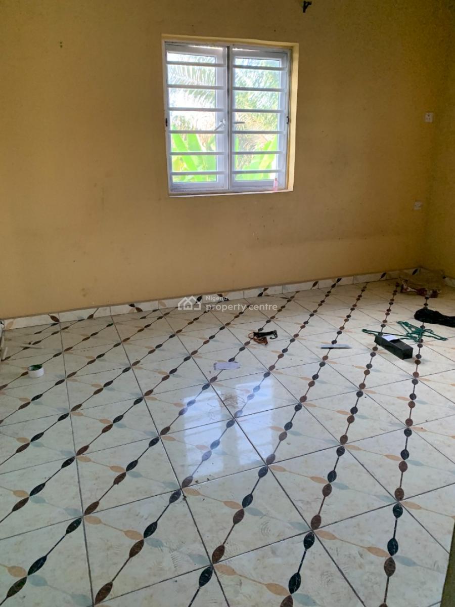 Spacious 2 Bedroom Upstairs, Abijo, Ajah, Lagos, Flat / Apartment for Rent