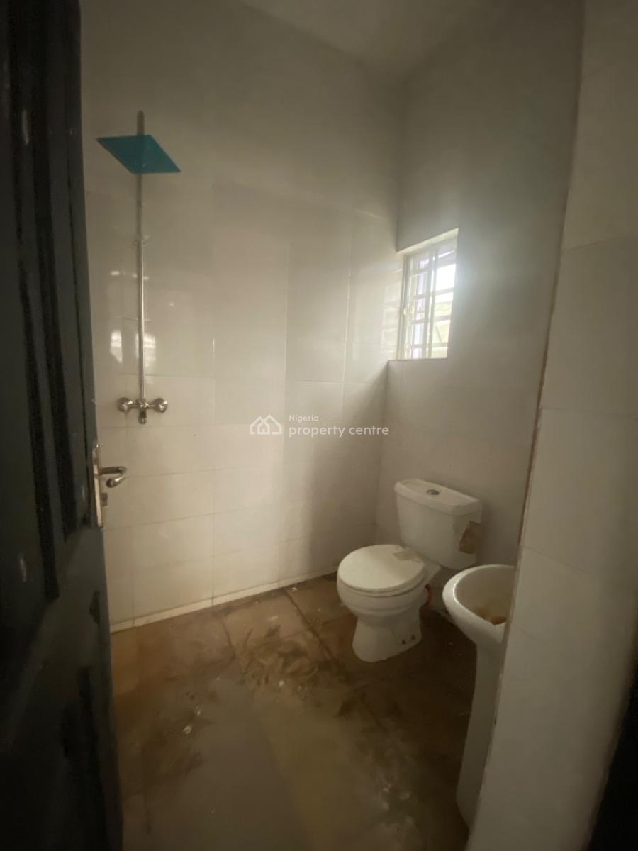 Spacious 2 Bedroom Apartment in a Serene Estate, Sangotedo, Ajah, Lagos, Flat / Apartment for Rent