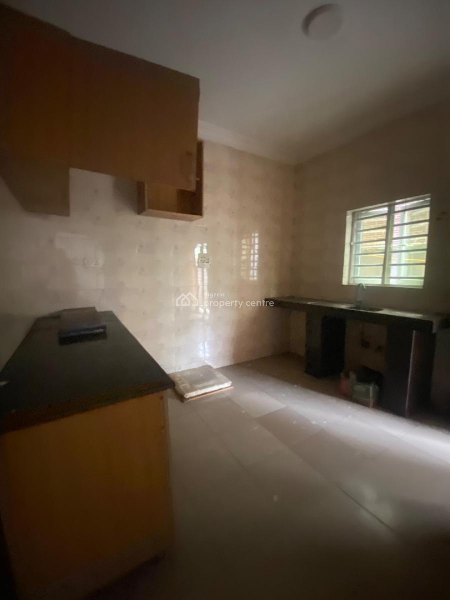 Spacious 2 Bedroom Apartment in a Serene Estate, Sangotedo, Ajah, Lagos, Flat / Apartment for Rent