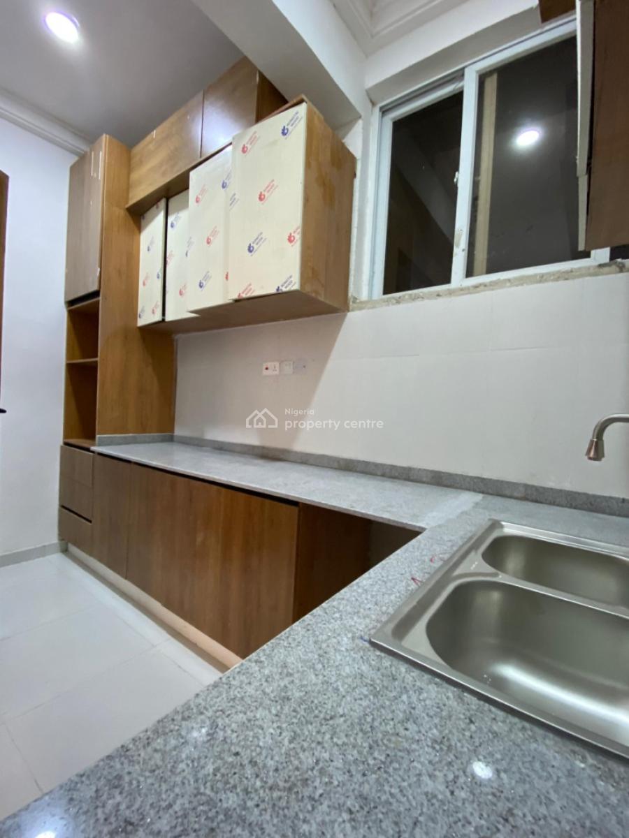 Well Finished Fully Serviced 2 Bedroom Flat, Osapa, Lekki, Lagos, Flat / Apartment for Rent