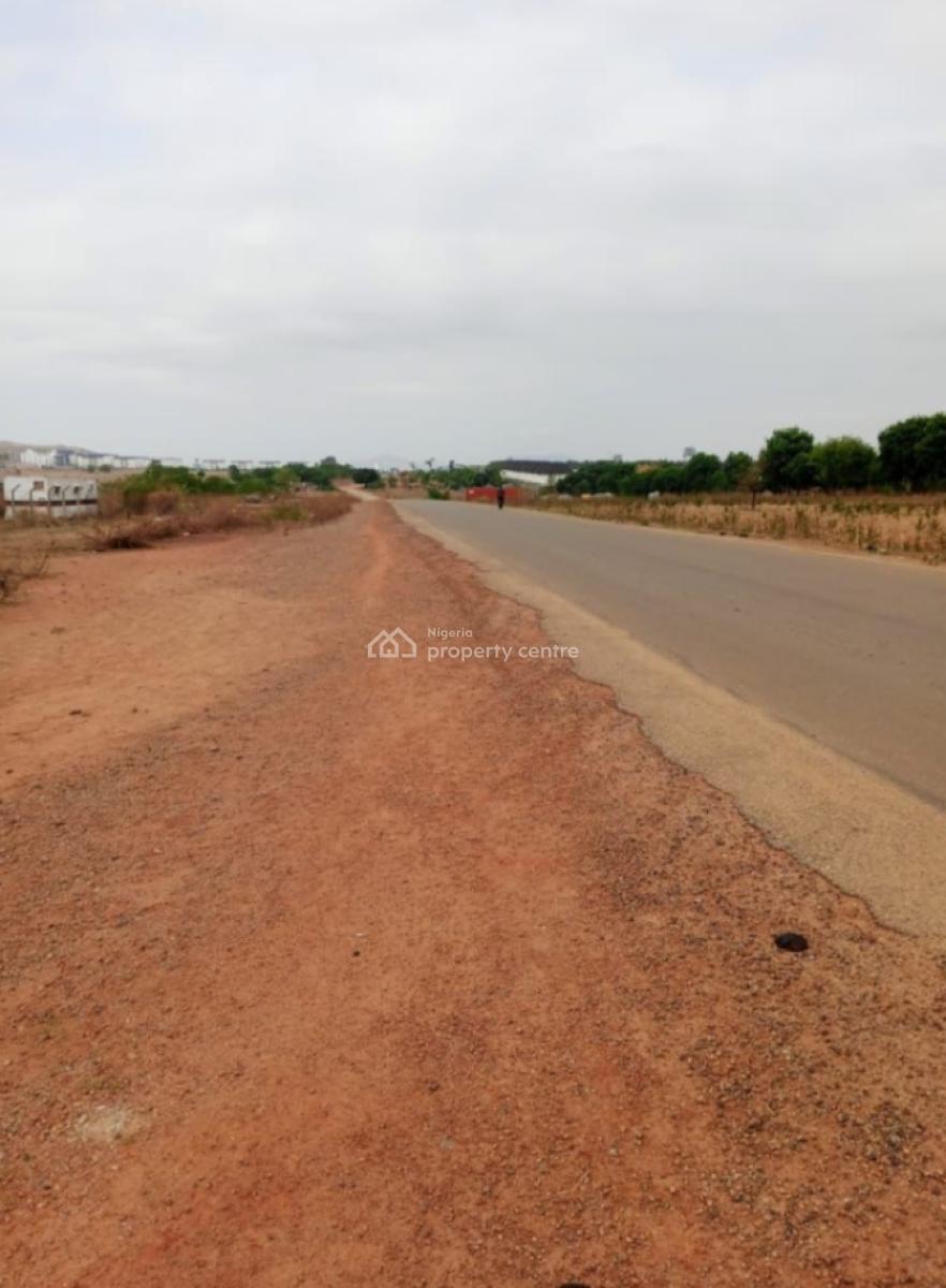 51. 24  Hectares Mixed Use Multi Purpose Land Along Fully Tarred Road, Kyami, Abuja, Mixed-use Land for Sale