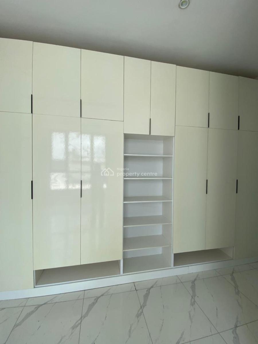 Stunning 2 Bedroom Apartment, Chevron, Lekki, Lagos, Block of Flats for Sale