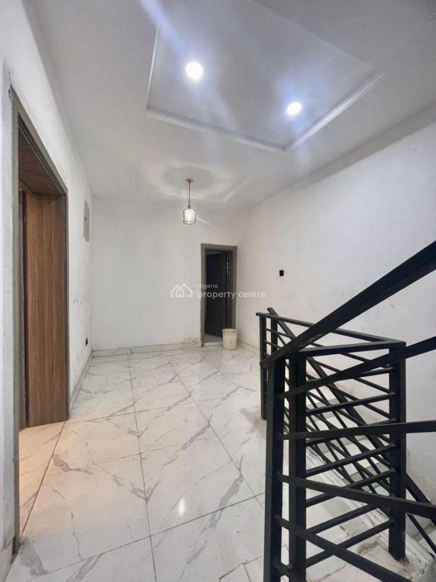 Elegant 3 Bedroom Terrace Duplex Plus Garage with a Room Bq, Yaba, Lagos, Terraced Duplex for Sale