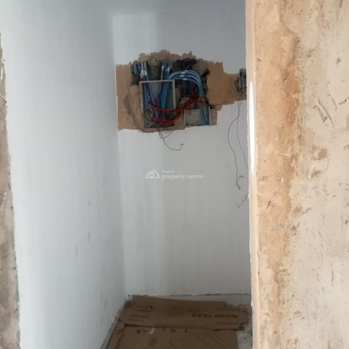 2 Bedroom Terrace Duplex with a Room Bq, Ikoyi, Lagos, Terraced Duplex for Sale