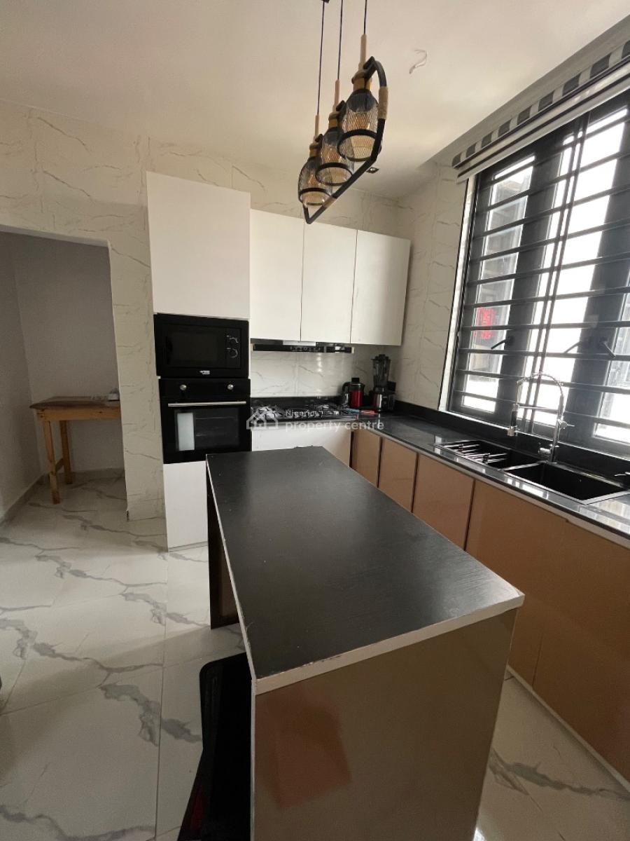 Fully Furnished Modern 3bedroom Apartment, Off Admiralty, Lekki Phase 1, Lekki, Lagos, Flat / Apartment for Rent