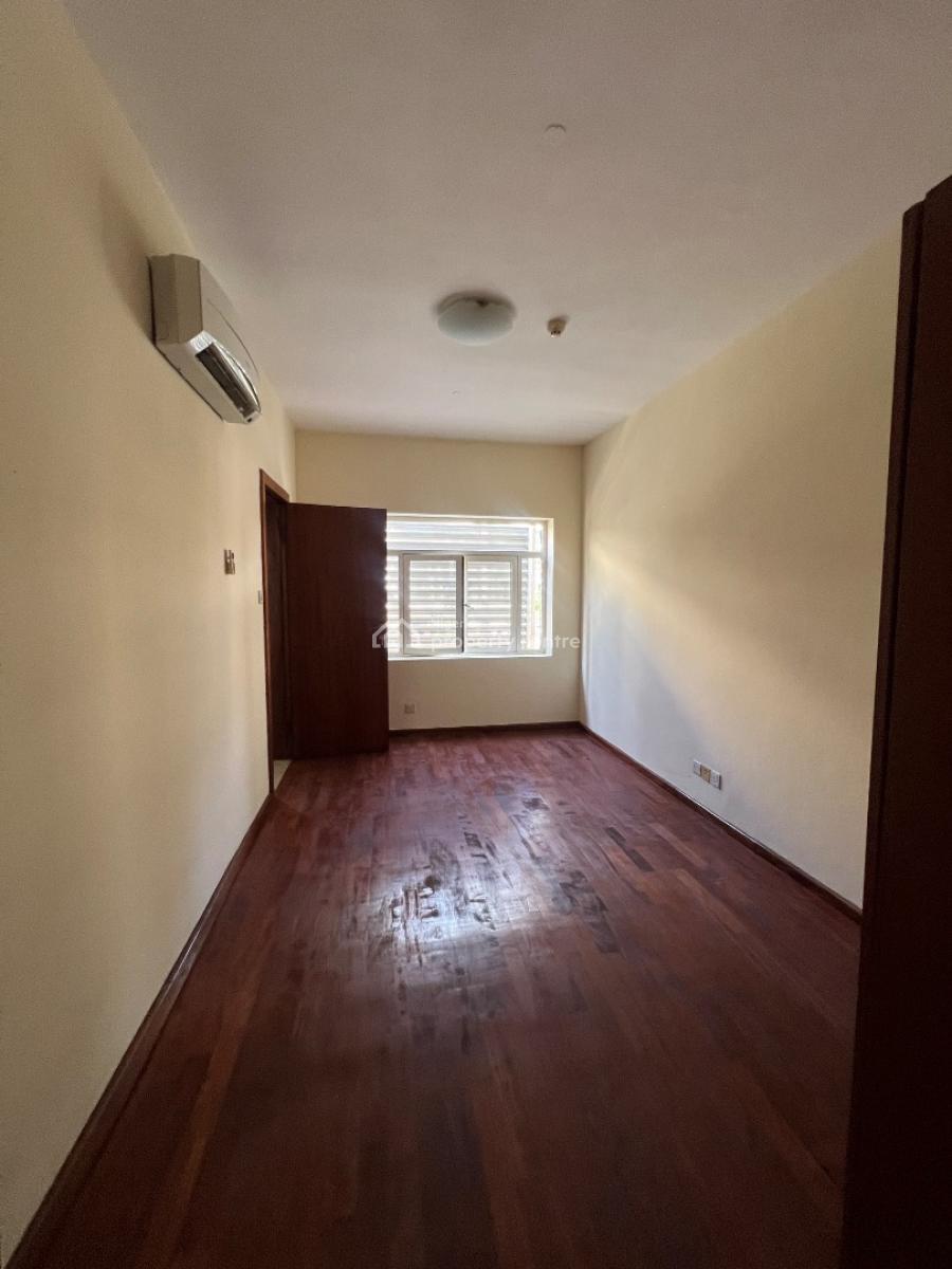 4 Bedroom Apartment with Gym and Swimming Pool and Bq, Old Ikoyi, Ikoyi, Lagos, Flat / Apartment for Rent