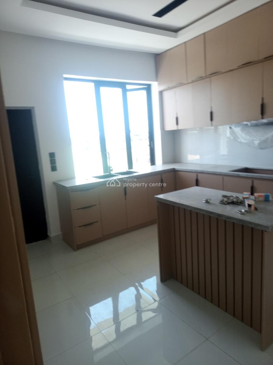 Newly Built and Beautifully Finished 3bedroom Penthouse Apartment +bq, Itedo Estate Freedom Way Lekki, Lekki Phase 1, Lekki, Lagos, Flat / Apartment for Sale