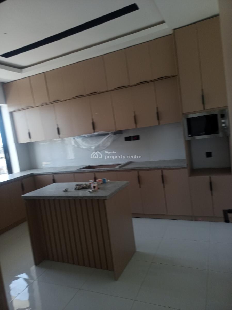 Newly Built and Beautifully Finished 3bedroom Penthouse Apartment +bq, Itedo Estate Freedom Way Lekki, Lekki Phase 1, Lekki, Lagos, Flat / Apartment for Sale