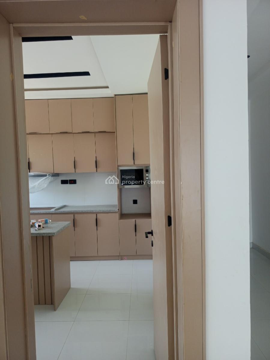 Newly Built and Beautifully Finished 3bedroom Penthouse Apartment +bq, Itedo Estate Freedom Way Lekki, Lekki Phase 1, Lekki, Lagos, Flat / Apartment for Sale
