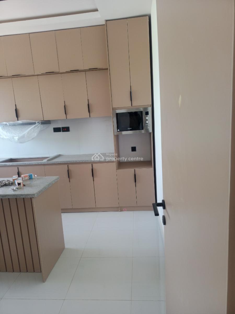 Newly Built and Beautifully Finished 3bedroom Penthouse Apartment +bq, Itedo Estate Freedom Way Lekki, Lekki Phase 1, Lekki, Lagos, Flat / Apartment for Sale