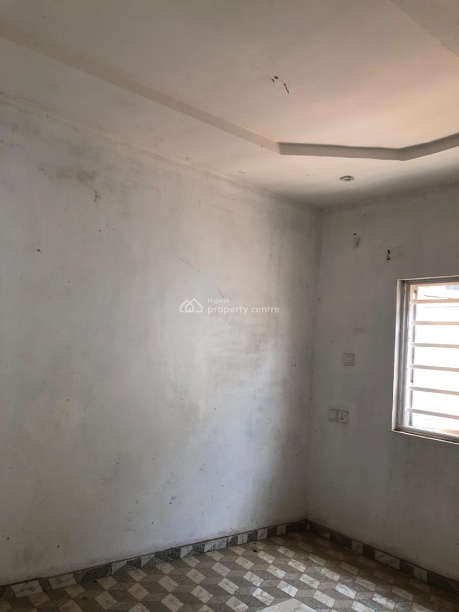 Mini Flat at Makogi, Magboro, Ogun, Mini Flat (room and Parlour) for Rent