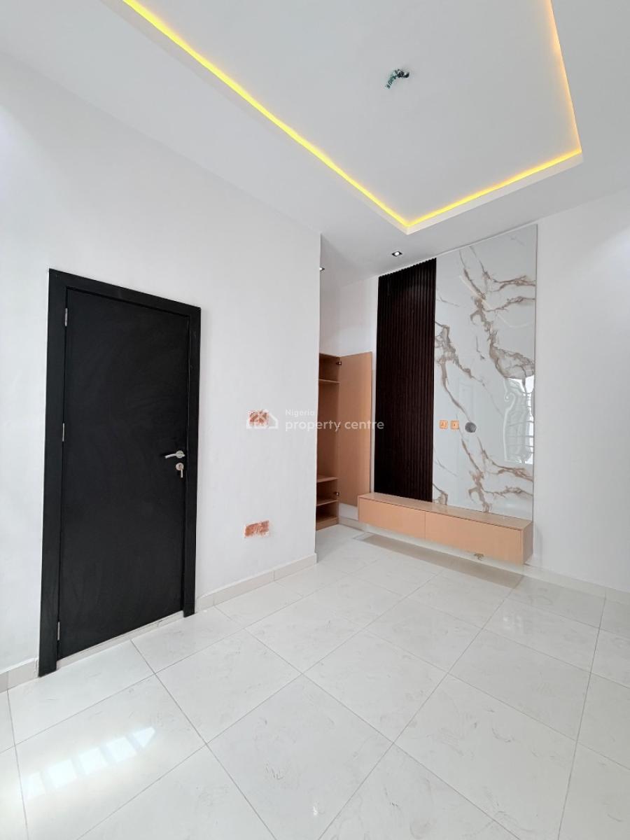 Fantastic 5 Bedroom Fully Detached with Swimming Pool, Sangotedo, Sangotedo, Ajah, Lagos, Detached Duplex for Sale