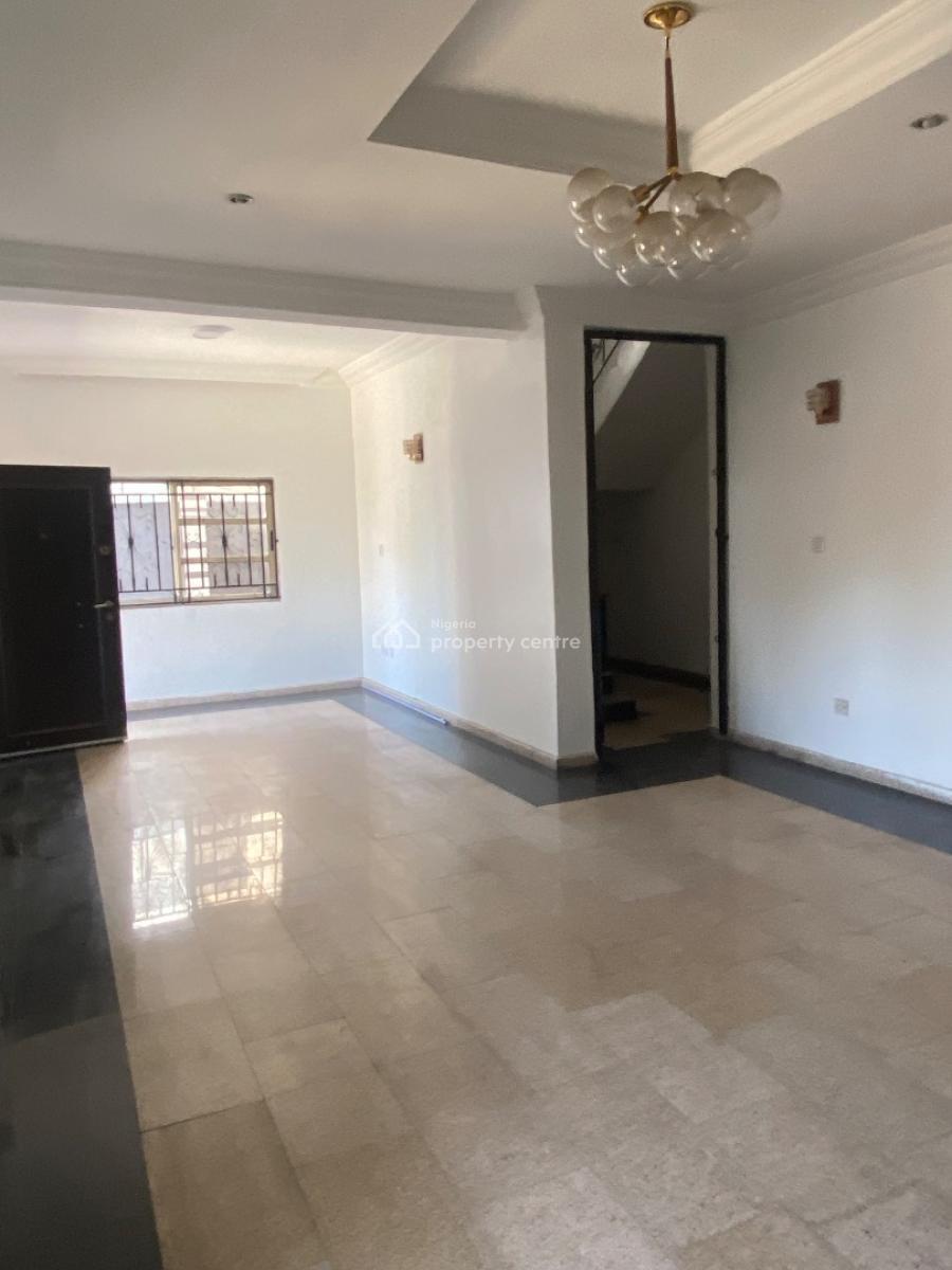 Luxury Spacious 4 Bedroom Semi Detached Duplex Witb 2bqs, Ikoyi Gerrad Road , in a Beautiful Estate, Ikoyi, Lagos, Semi-detached Duplex for Rent