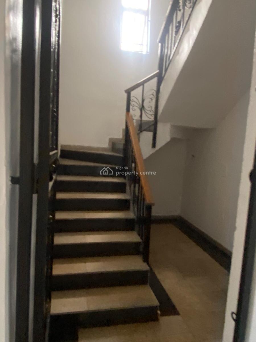 Luxury Spacious 4 Bedroom Semi Detached Duplex Witb 2bqs, Ikoyi Gerrad Road , in a Beautiful Estate, Ikoyi, Lagos, Semi-detached Duplex for Rent
