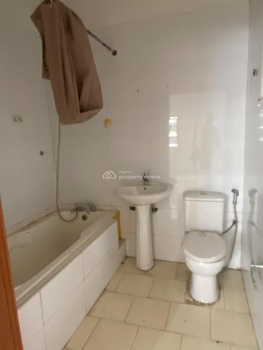 Luxury Spacious 4 Bedroom Semi Detached Duplex Witb 2bqs, Ikoyi Gerrad Road , in a Beautiful Estate, Ikoyi, Lagos, Semi-detached Duplex for Rent