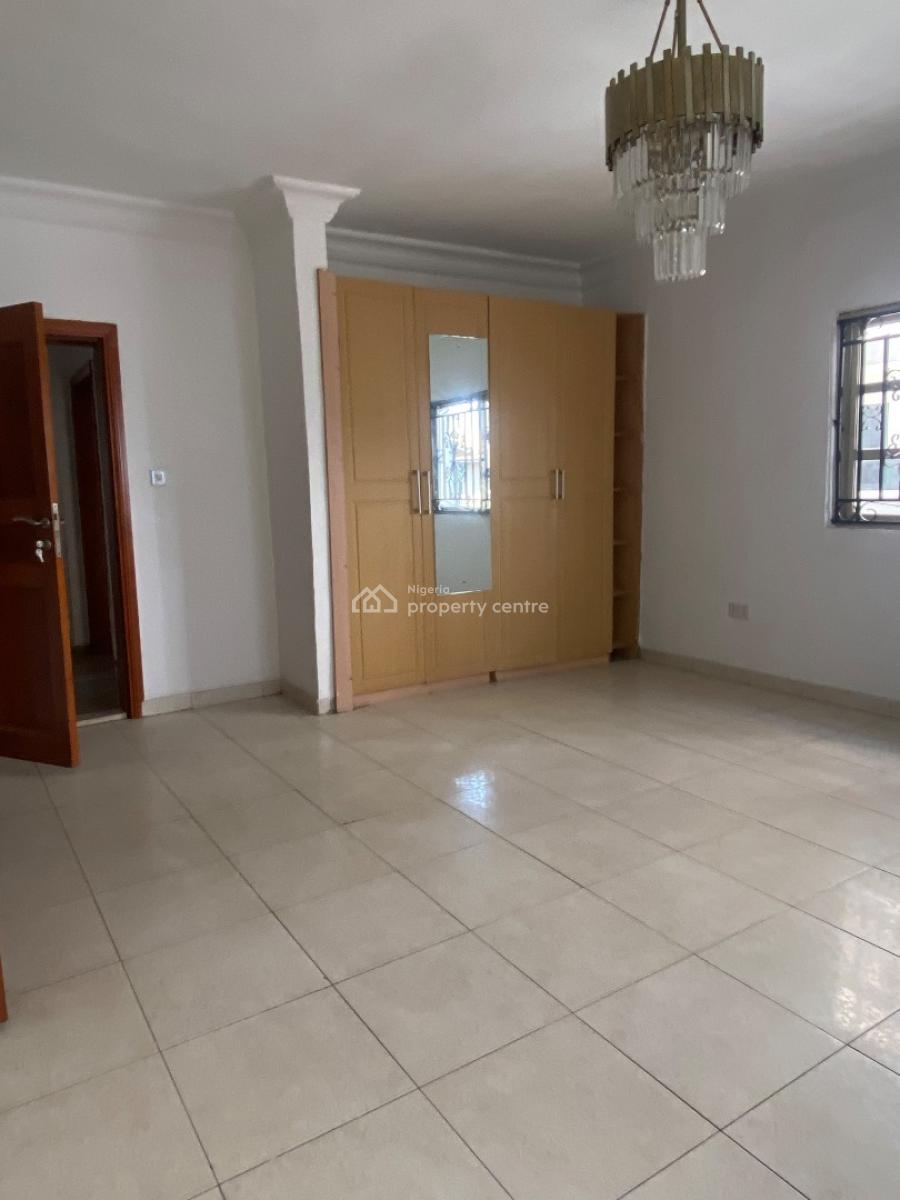 Luxury Spacious 4 Bedroom Semi Detached Duplex Witb 2bqs, Ikoyi Gerrad Road , in a Beautiful Estate, Ikoyi, Lagos, Semi-detached Duplex for Rent