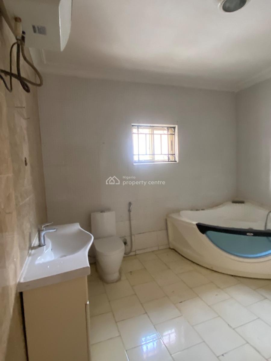 Luxury Spacious 4 Bedroom Semi Detached Duplex Witb 2bqs, Ikoyi Gerrad Road , in a Beautiful Estate, Ikoyi, Lagos, Semi-detached Duplex for Rent