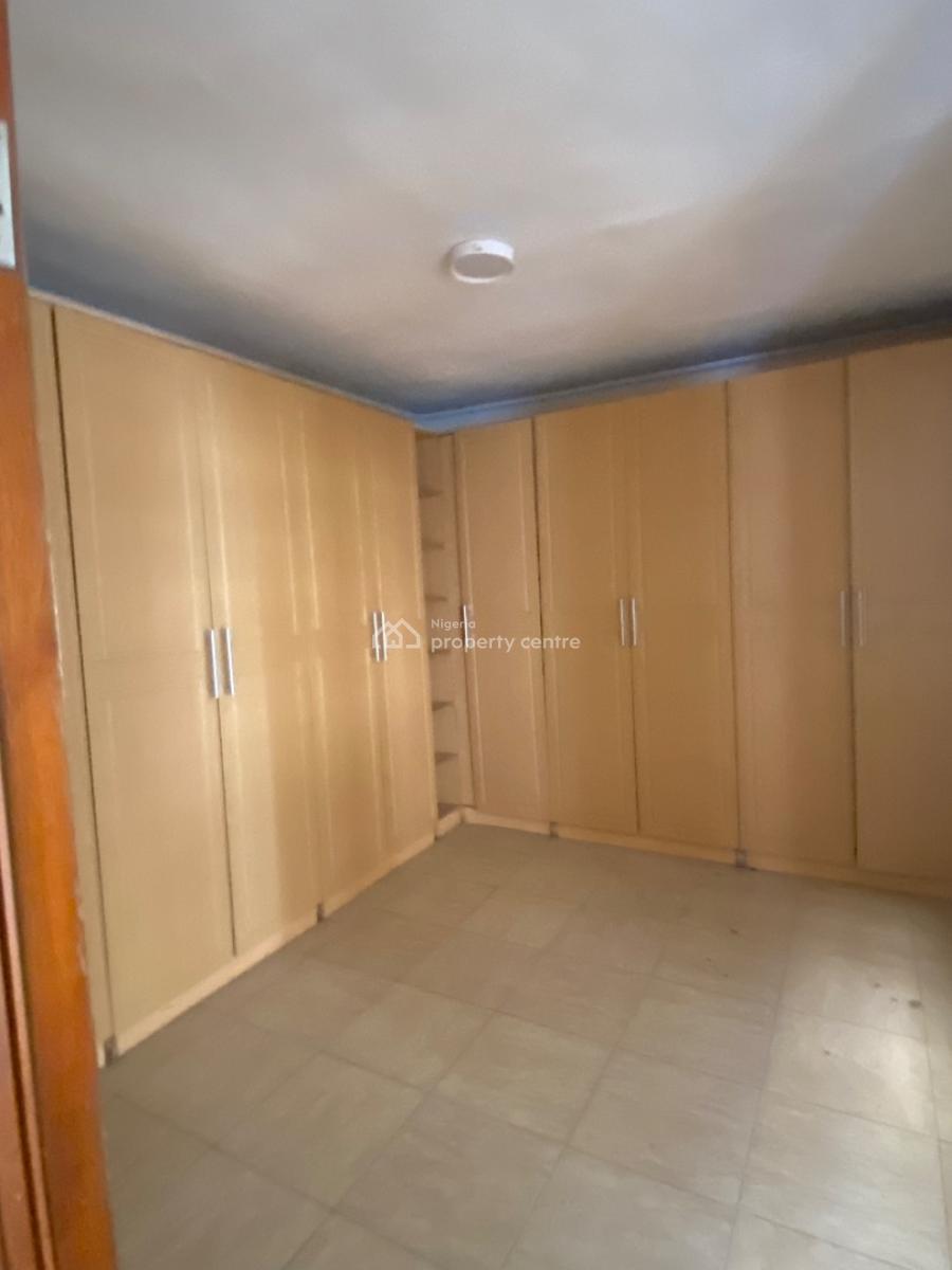 Luxury Spacious 4 Bedroom Semi Detached Duplex Witb 2bqs, Ikoyi Gerrad Road , in a Beautiful Estate, Ikoyi, Lagos, Semi-detached Duplex for Rent