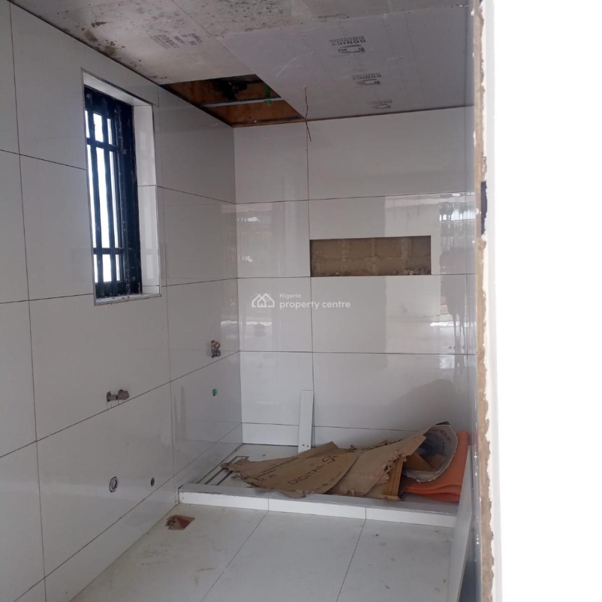 Spacious Balcony with Waterview 2 Bedroom Terrace Bq 24:7 Power & Secu, Lekki Phase 1, Lekki, Lagos, Flat / Apartment for Sale