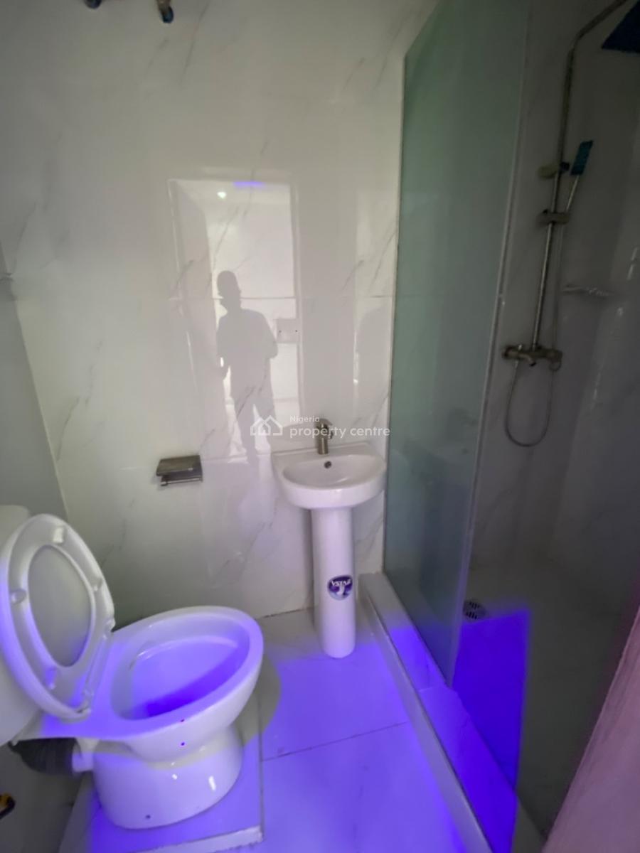 Bran New Fully Serviced 2 Bedrooms Apartments Upstairs, Salem Lekki -ikate Gated Estate, Ikate, Lekki, Lagos, Flat / Apartment for Rent