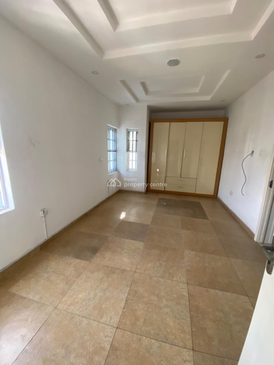 Spacious 4 Bedrooms Semi Detached Duplex with Bq, Osapa Estate, Osapa, Lekki, Lagos, Semi-detached Duplex for Rent