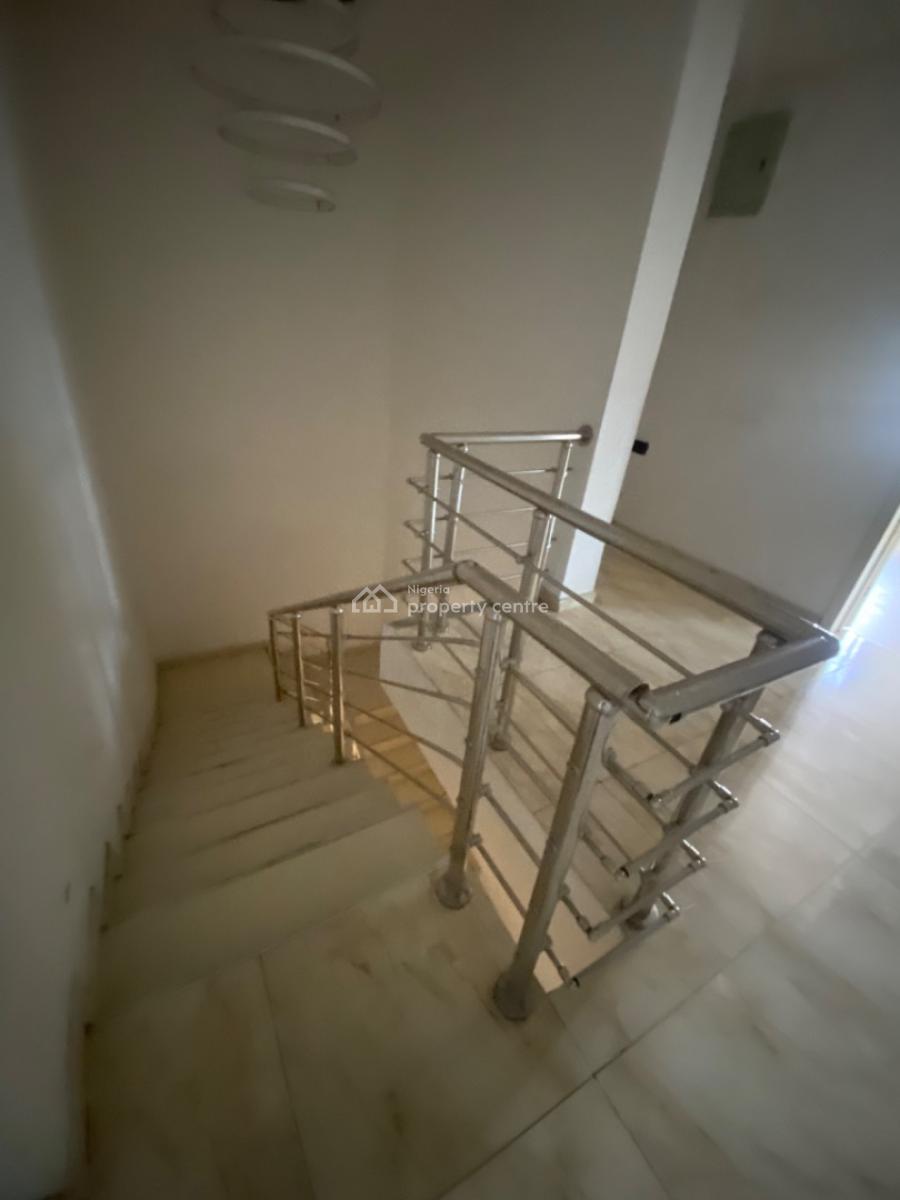 Spacious 4 Bedrooms Semi Detached Duplex with Bq, Osapa Estate, Osapa, Lekki, Lagos, Semi-detached Duplex for Rent