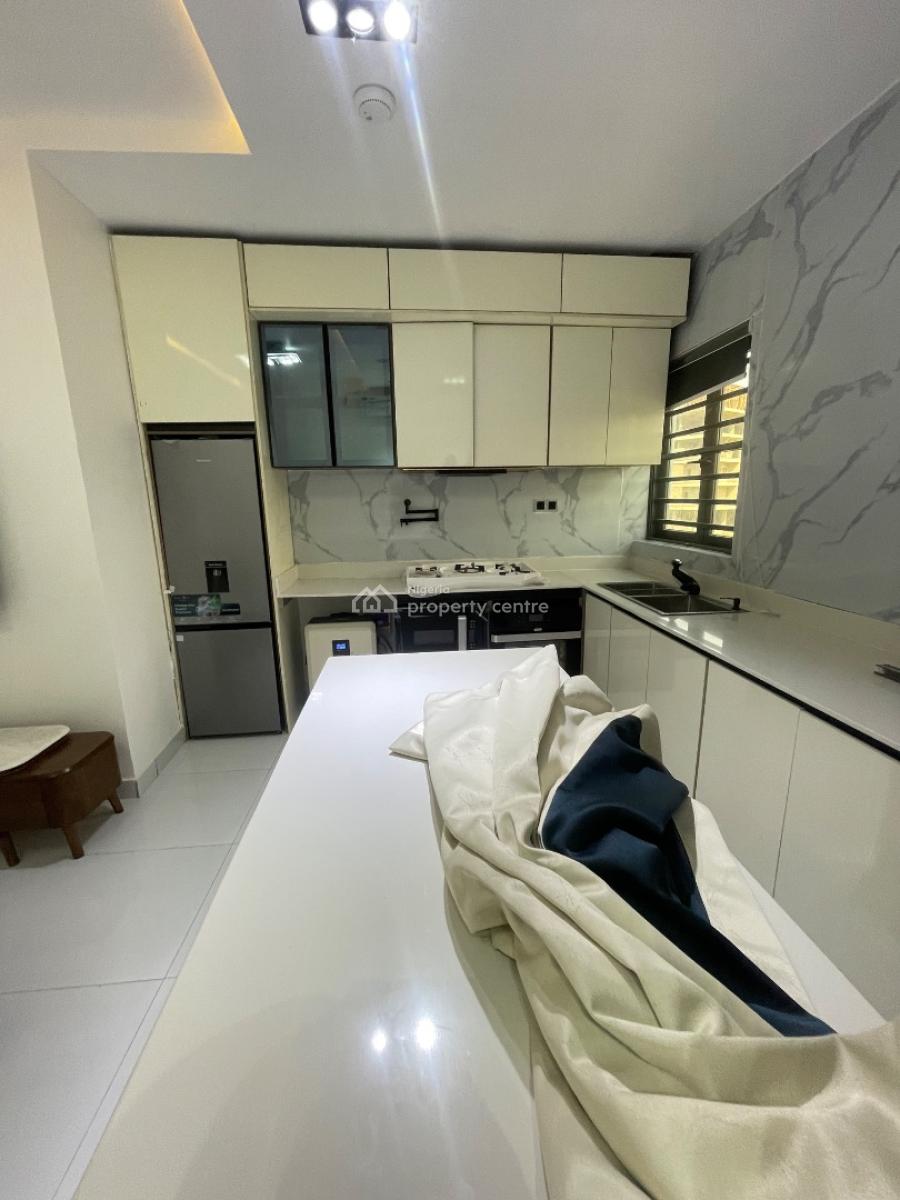 a Modern Fully Serviced and Furnished 1 Bedroom Apartment, Off Freedom Way, Lekki Phase 1, Lekki, Lagos, Flat / Apartment for Sale