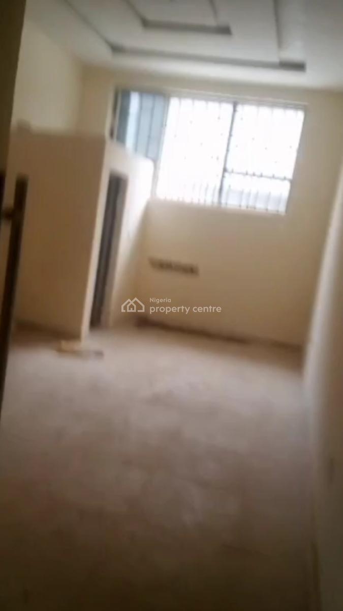 35sqm Ground Floor Shop Along Ever Busy 3rd Avenue for Sell, Gwarinpa, Abuja, Shop for Sale