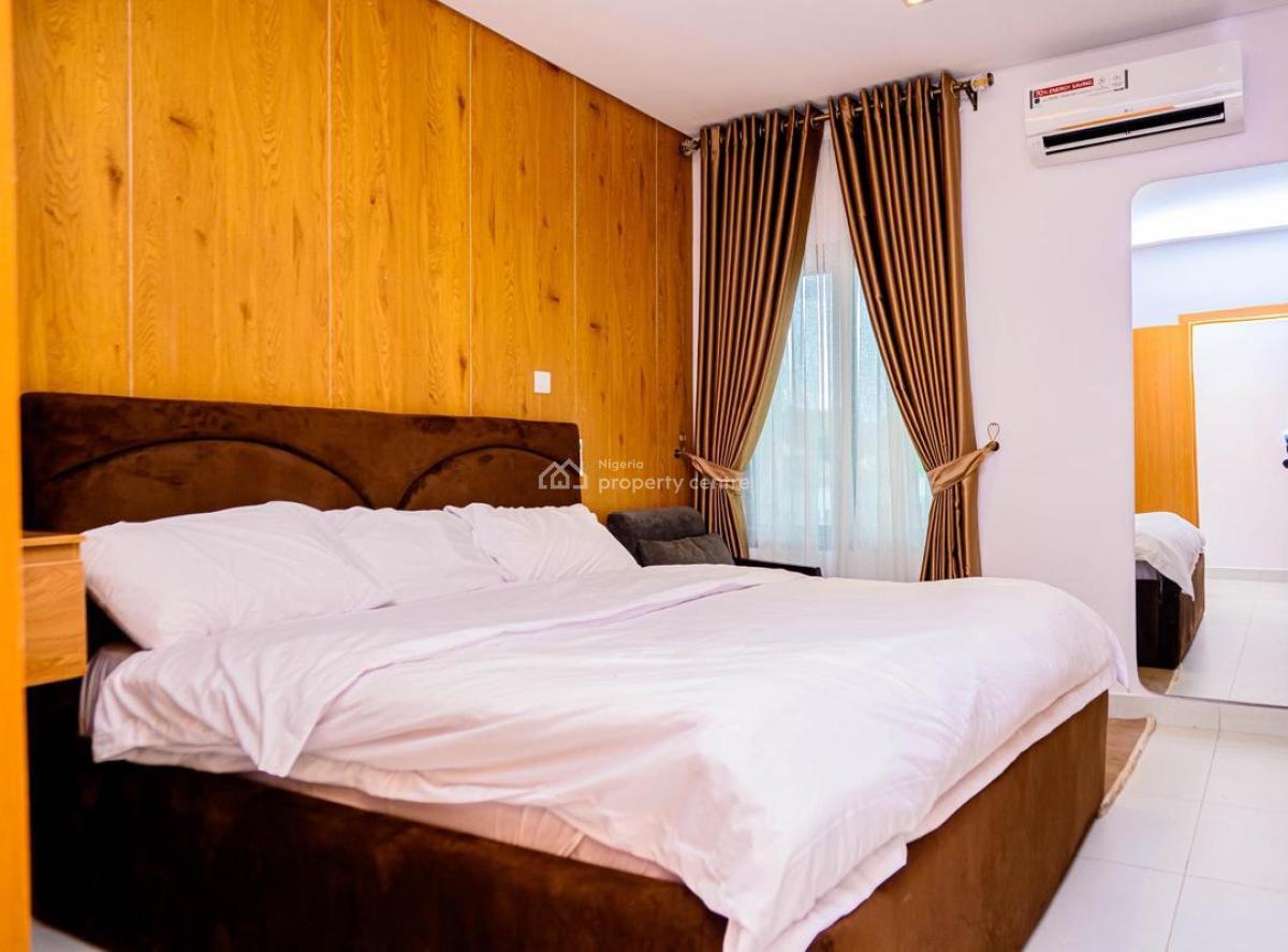 Luxury 2 Bedroom Pool, Gym, Ps5  Near Airport & Mall, 520 Obafemi Awolowo Way, Alausa, Ikeja, Lagos, Flat / Apartment Short Let