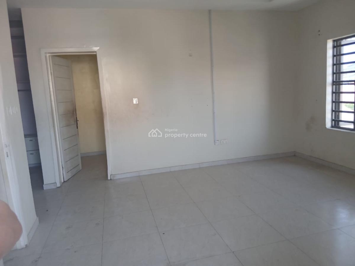 Residential 4 Bedrooms Semi Detached Duplex with Bq, Osapa, Lekki, Lagos, Semi-detached Duplex for Rent