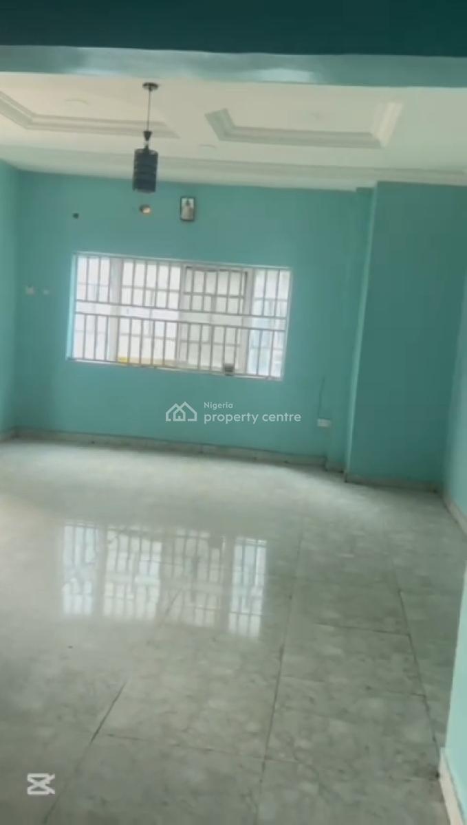 Standard 3 Bedroom Flat All Room. Ensuite, Magodo Phase 2 Ikeja Alausa, Gra Phase 2, Magodo, Lagos, Flat / Apartment for Rent