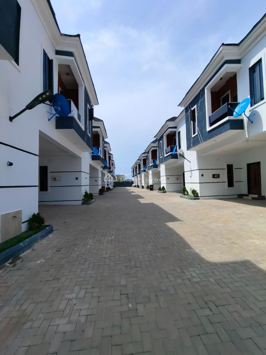 Luxury New 3 Bedroom Duplex, Mobil Road, Ajah, Lagos, Terraced Duplex for Rent