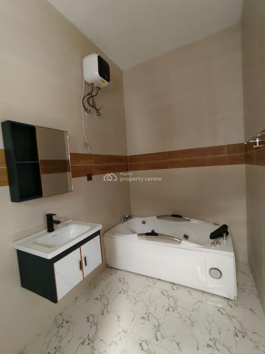 Luxury New 3 Bedroom Duplex, Mobil Road, Ajah, Lagos, Terraced Duplex for Rent